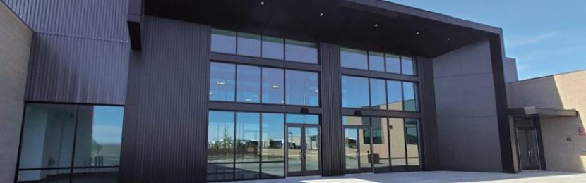 Entrance to the Readiness Center building located in the Tri-Cities.